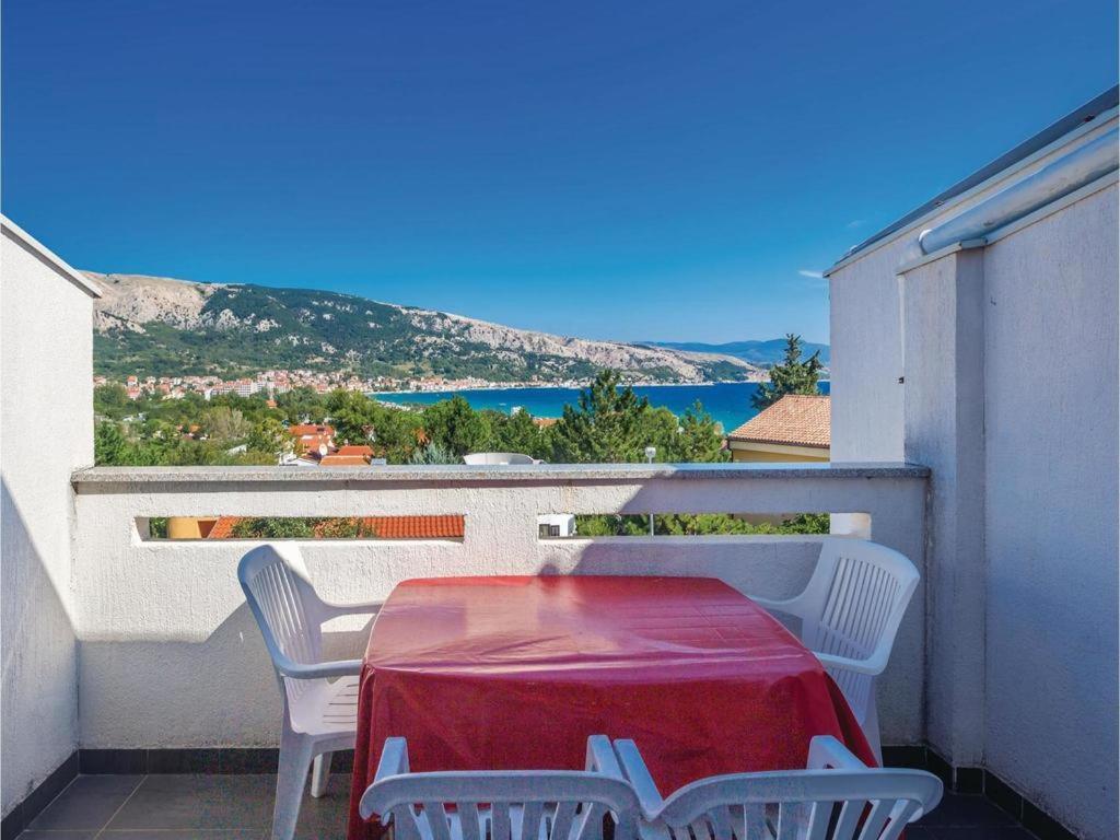 Apartment Zarok 2 Baska  Bagian luar foto